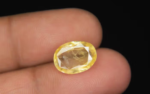 Yellow Sapphire - 6.45 Carat - Image 2