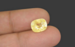 Yellow Sapphire - 6.85 Carat - Image 2