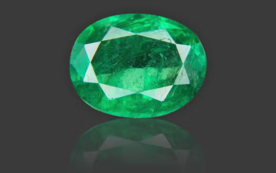 211 (26) Emerald - 1.81 Carat - Image 1