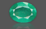 Emerald - 3.88 Carat
