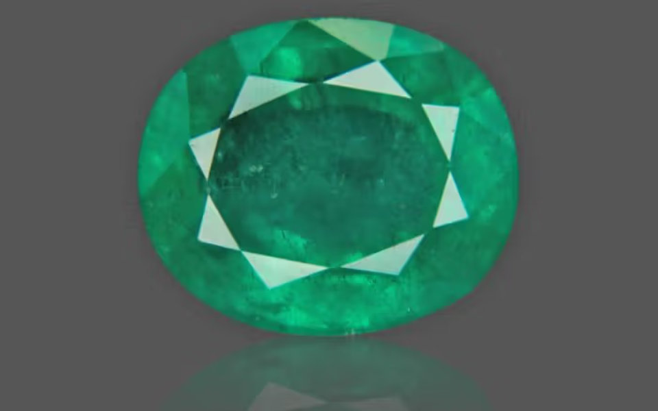 211 (44) Emerald - 4.05 Carat - Image 1