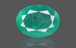 Emerald - 4.69 Carat