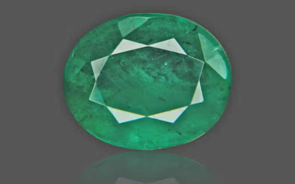 211 (60) Emerald - 5.97 Carat - Image 1