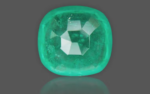 Emerald - 5.74 Carat - Image 2