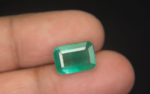 Emerald - 5.30 Carat - Image 2