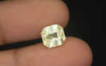 Yellow Sapphire - 4.67 Carat - Image 3