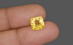Yellow Sapphire - 4.73 Carat - Image 2