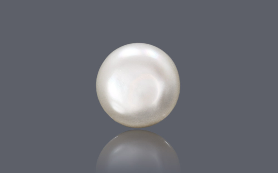 500 (95) Basra Pearl - 5.25 Carat - Image 1