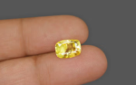 Yellow Sapphire - 4.01 Carat - Image 2