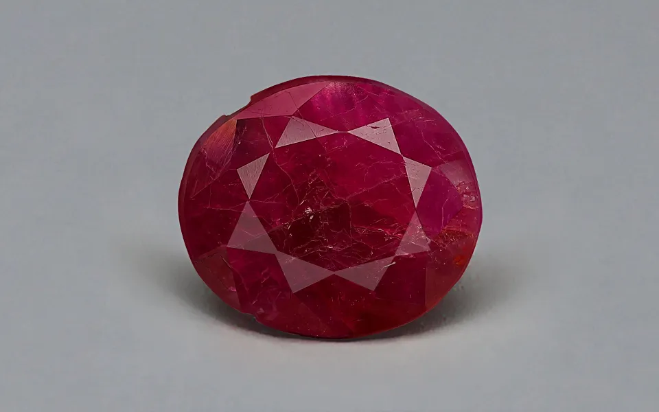 gp104506-1-281125 Burmese Ruby - 5.65 Carats - Image 1