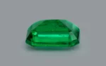 Minor Oil Vivid Green Emerald - 0.96 Carats - Image 4