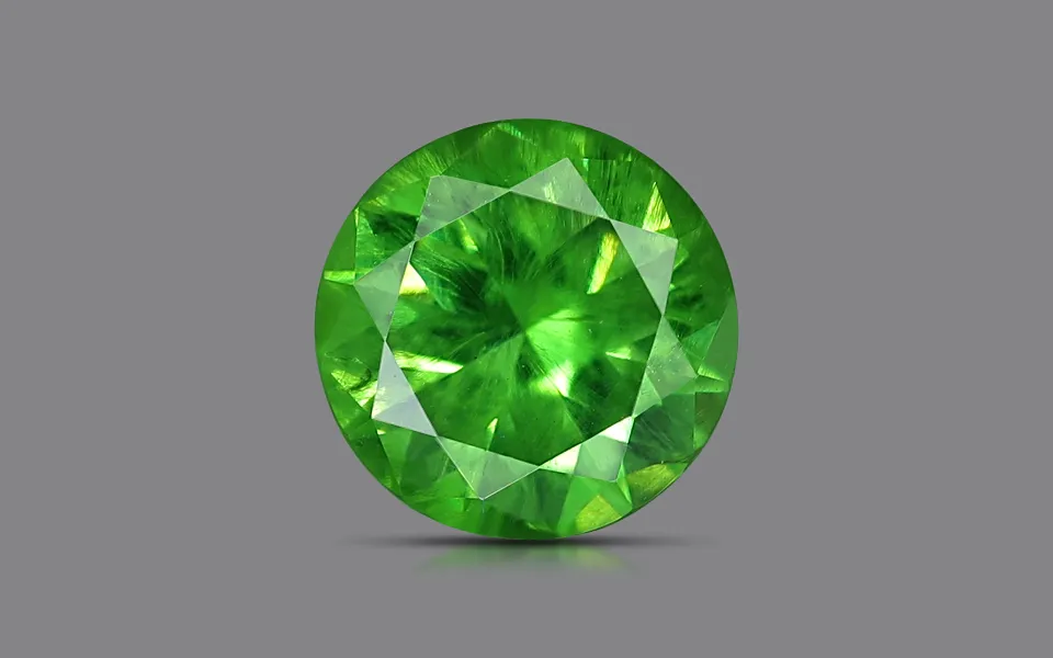gp124848-1-20823 Demantoid Garnet 5 MM - 0.66 Carats - Image 1