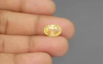 Yellow Sapphire - 5.89 Carats - Image 2