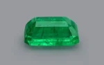 Minor Oil Vivid Green Emerald - 4.07 Carats - Image 4