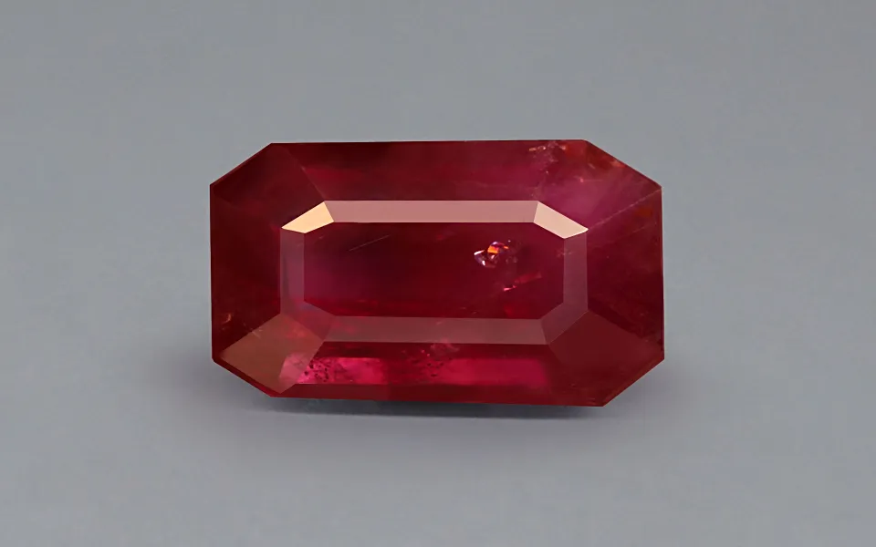 gp154441-1-121125 Ruby - 5.53 Carats - Image 1