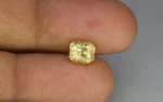 Yellow Sapphire - 2.21 Carats - Image 2