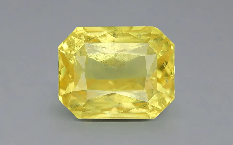 gp155669-1-191225 Yellow Sapphire 9x7 MM - 4.83 Carats - Image 1