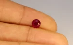 Deep Red Ruby 6.5 MM - 1.81 Carats - Image 2