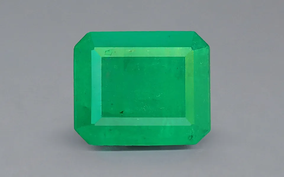 gp158530-1-80426 Emerald - 3.74 Carats - Image 1