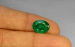Emerald - 4.41 Carats - Image 2