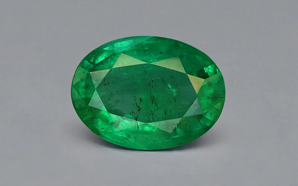 gp158703-1-100426 Emerald - 4.35 Carats - Image 1