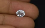 White Sapphire - 1.65 Carats - Image 2