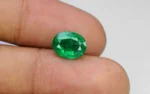 Vivid Green Emerald 10X8 MM - 2.38 Carats - Image 2