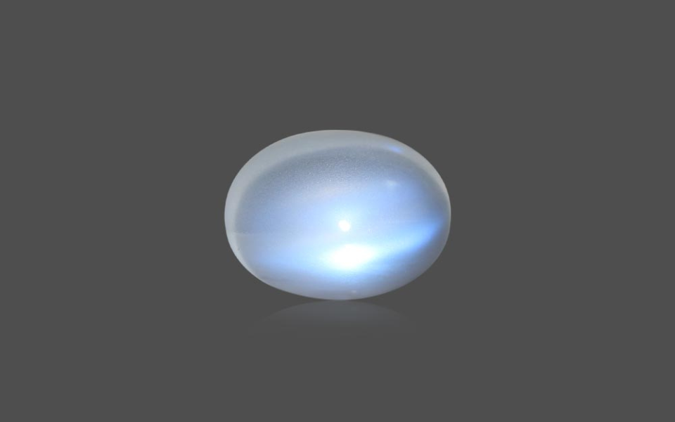 500 (29) Moonstone - 7.78 Carat - Image 1