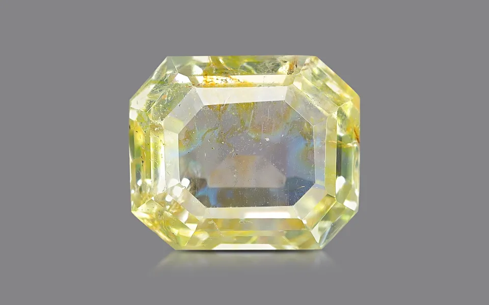 gp135898-1-100723 Yellow Topaz 12x10 MM - 8.62 Carats - Image 1