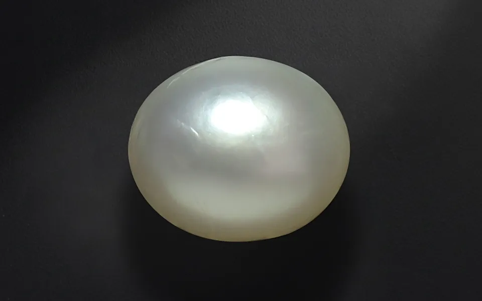 gp156176-1-70126 Natural Pearl - 4.09 Carats - Image 1