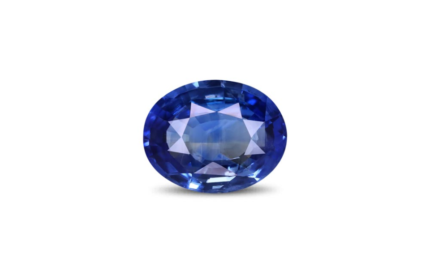 Blue Sapphire - 4.37 Carat